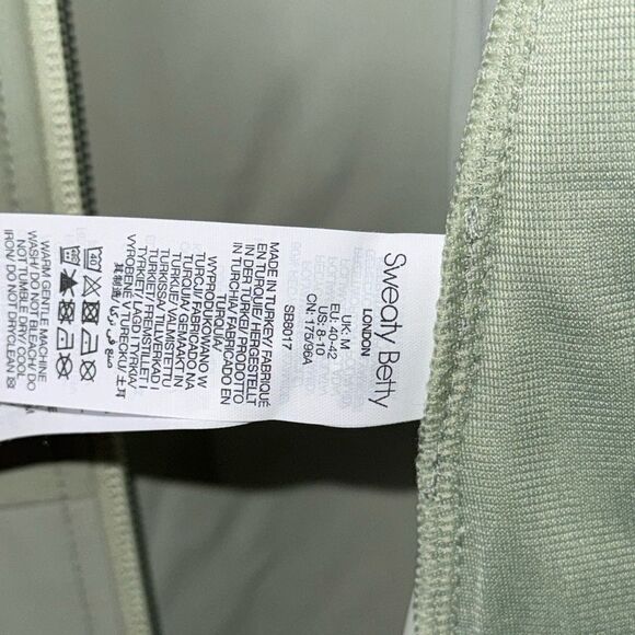 Sweaty Betty Fast Lane Running Jacket In Sage Green Size Medium - Picture 12 of 12